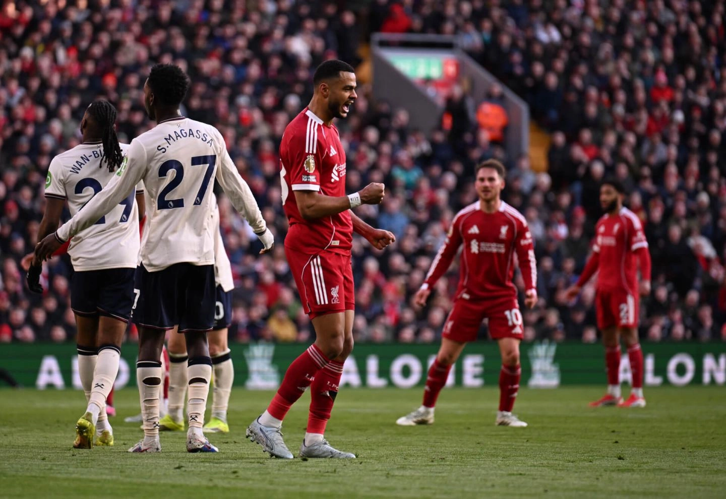 Liverpool Hajar West Ham 5-2 di Anfield, Tiga Gol Pojok Warnai Pesta The Reds