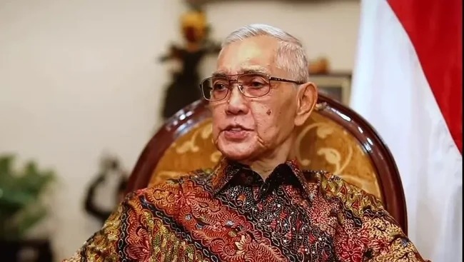 Dari Medan Tempur ke Istana, Perjalanan Hidup Try Sutrisno Berakhir di Usia 90