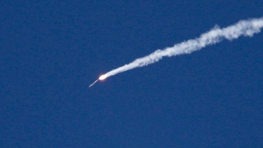 Arab Saudi Hancurkan 7 Drone Menuju Ladang Minyak Shaybah