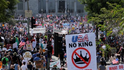 Aksi Massa Terbesar Tahun Ini, “No Kings” Soroti Perang Iran dan Kebijakan Imigrasi AS
