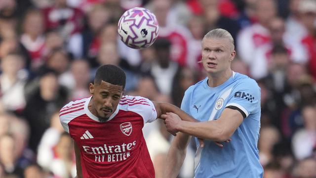 Trofi Carabao Cup Jadi Taruhan Arsenal dan Manchester City